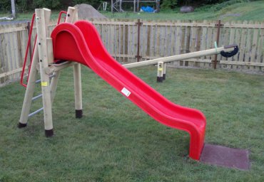 Konštrukcia so šmýkalkou, výška podstavy  1,0 m